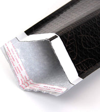 Load image into Gallery viewer, ™ 100% Biodegradable Bubble Mailers,25Pcs Padded Packaging Wrap Envelopes Pouches Eco Friendly No Glue, No Plastic, Christmas Wrapping (6 X 10)
