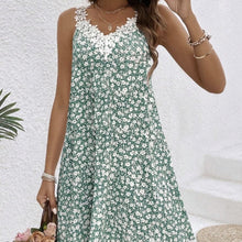 Load image into Gallery viewer, Women’s Lace Patchwork Floral Print Dress
