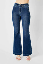Load image into Gallery viewer, Judy Blue Full Size Hw Angled Side Seam Detail Flare Jeans
