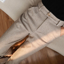 Load image into Gallery viewer, Women's Solid Color Wool-Like Tapered Trousers | Classic Ankle-Length Pants
