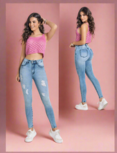 Load image into Gallery viewer, Glass 100% Authentic Colombian Push Up Jeans
