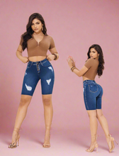 Load image into Gallery viewer, Belize 100% Authentic Colombian Push Up Capri
