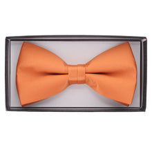 Load image into Gallery viewer, Vittorio Farina Classic Bow Tie

