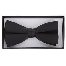 Load image into Gallery viewer, Vittorio Farina Classic Bow Tie
