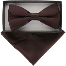 Load image into Gallery viewer, Vittorio Farina Classic Bow Tie &amp; Pocket Square
