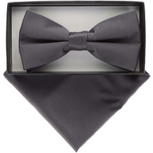 Load image into Gallery viewer, Vittorio Farina Classic Bow Tie &amp; Pocket Square

