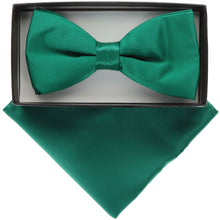 Load image into Gallery viewer, Vittorio Farina Classic Bow Tie &amp; Pocket Square
