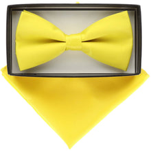 Load image into Gallery viewer, Vittorio Farina Classic Bow Tie &amp; Pocket Square
