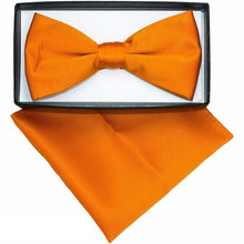 Load image into Gallery viewer, Vittorio Farina Classic Bow Tie &amp; Pocket Square
