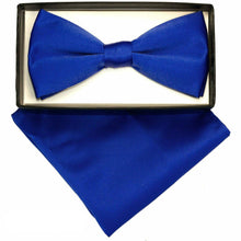Load image into Gallery viewer, Vittorio Farina Classic Bow Tie &amp; Pocket Square
