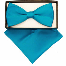 Load image into Gallery viewer, Vittorio Farina Classic Bow Tie &amp; Pocket Square
