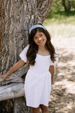 Load image into Gallery viewer, Bay Knotted Headband
