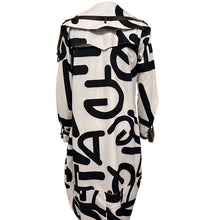 Load image into Gallery viewer, Women’s Color‑Blocked Loose-Fit Windbreaker
