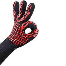 Load image into Gallery viewer, BBQ Gloves High Temperature Resistance Oven Mitts 500 800 Degrees Fireproof Barbecue Heat Insulation Microwave Oven Gloves Silicone Non-Slip Kitchen Cooking Gloves for Barbecue Cooking
