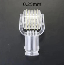 Load image into Gallery viewer, Beard &amp; Lip Enhancing Roller
