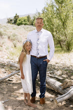 Load image into Gallery viewer, Bellevue Men's Tie
