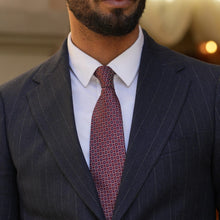 Load image into Gallery viewer, Ravenna - Silk Jacquard Tie - Burgundy

