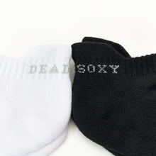 Load image into Gallery viewer, Black and White Ankle Socks 2-Pack
