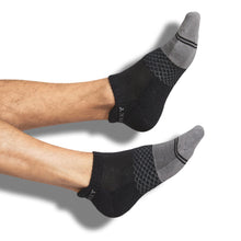 Load image into Gallery viewer, Black Ankle Socks
