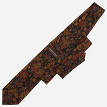 Load image into Gallery viewer, Calvino - Printed Madder Silk Tie - Black
