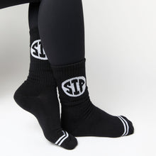 Load image into Gallery viewer, Black Sip Casual Crew Socks
