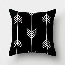 Load image into Gallery viewer, Black White Geometric Cushion Cover Pillowcase Sofa Cushions Decorative Pillow Covers Stripe Pattern Throw Pillow Case Daily Decorations Sofa Throw Pillow Case Cushion Covers Pillowcase Polyester Home Decor Pillow Cases 45x45CM
