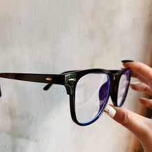 Load image into Gallery viewer, Blue Light Blocking Glasses Frame Lightweight Eyeglasses Frame Filter Blue Ray Computer Game Glasses  Oversized Women Eyeglasses Transparent Anti Blue Ray Men Modern Simple Frames
