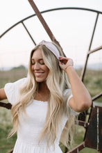 Load image into Gallery viewer, Blushing Knotted Headband
