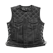 Load image into Gallery viewer, Bonnie - Women's Motorcycle Leather Vest - Diamond Quilt
