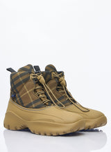 Load image into Gallery viewer, Burberry Men Check Scoot Trek Boots
