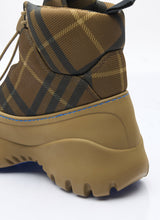 Load image into Gallery viewer, Burberry Men Check Scoot Trek Boots
