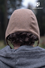 Load image into Gallery viewer, Bundling Hood Wolfram Camel
