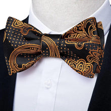 Load image into Gallery viewer, Business Elegant Gold Black Pattern Elegant Wedding Silk Bowtie Men Butterfly Fashion Bow Ties Pocket Square Classic Business Tuxedo Wedding Bowties Handkerchief Set
