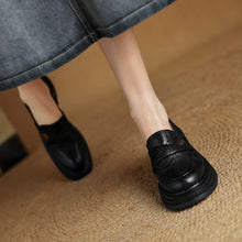 Load image into Gallery viewer, Women’s Vintage Chunky Heel Leather Shoes – Retro Style
