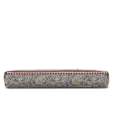 Load image into Gallery viewer, Canvas Chic Artisan Purses
