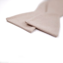 Load image into Gallery viewer, Champagne Men's Self-tie Bow Tie
