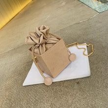 Load image into Gallery viewer, Chic Alligator Pattern Bucket Bag
