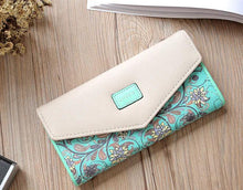 Load image into Gallery viewer, Chic Women's Leather Clutch Wallet &amp; Card Holder
