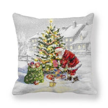 Load image into Gallery viewer, Christmas Pillowcase Holiday Decoration Christmas Santa Pillow Covers Santa Claus Pillow Covers Christmas Sofa Throw Pillow Home Cushion Cover Christmas Snowman Print Pillowcase Letter 45x45CM
