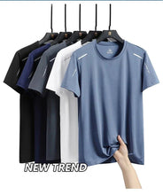 Load image into Gallery viewer, CHRLCK Men's Quick Dry Running T Shirt Size M Breathable Outdoor Sports Tee Hiking Fishing Summer Essentials
