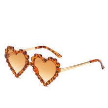 Load image into Gallery viewer, Classic Children's Fashionable  Cute Heart-Shaped Sunglasses  Designer Personalized Flower  Love Baby Sunglasses  Block 90% Of UVB and UVA Rays over sized heart shaped sunglasses
