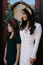 Load image into Gallery viewer, Gold Velvet Knotted Headband
