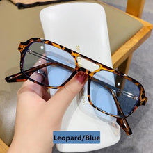 Load image into Gallery viewer, Classic Fashionable Retro Shape Double Bridges Style Women Sunglasses Polarized Square  Sunglasses for Women Men Classic Pink Gradient Eyewear Trending Sunglasses

