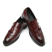 Load image into Gallery viewer, Classic Leather Tassel Loafers

