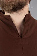 Load image into Gallery viewer, Tunic Ekwin Brown
