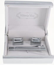 Load image into Gallery viewer, Vittorio Vico Plain Gold Cufflinks &amp; Tie Bar Set
