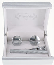 Load image into Gallery viewer, Vittorio Vico Plain Gold Cufflinks &amp; Tie Bar Set
