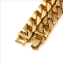Load image into Gallery viewer, Clyde Elegance Gold Bracelet
