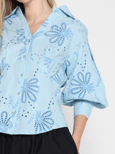 Load image into Gallery viewer, Collared Puff Sleeve Patterned Shirt
