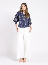 Load image into Gallery viewer, Collared Puff Sleeve Patterned Shirt
